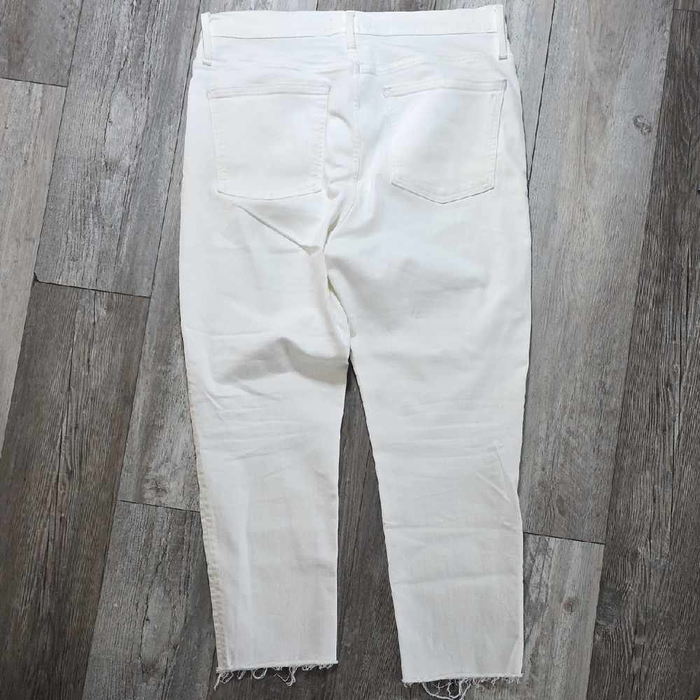 Madewell | The Perfect Vintage Crop, Raw Hem Size 32 Taper Fit Mom Jean - Picture 8 of 8